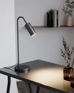 BORDSLAMPA CURVE