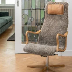 FÅTÖLJ CHIC MED GUNGFUNKTION + PALL